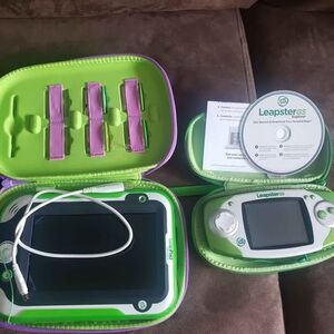 LeapFrog LeapPad Ultra & LeapsterGS Explorer Bundle w/ Games & Cases